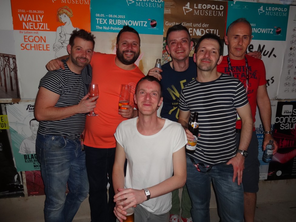 Lundi 11 mai - 1° soirée au Leopold Café