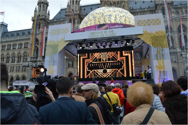 Les Eurofans à l’Eurovision Village pour soutenir Lisa Angell !